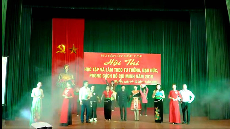 Thi năng khiếu của Đảng bộ Trung tâm Y tế